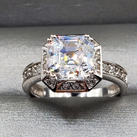 Jewelry - Asscher ring